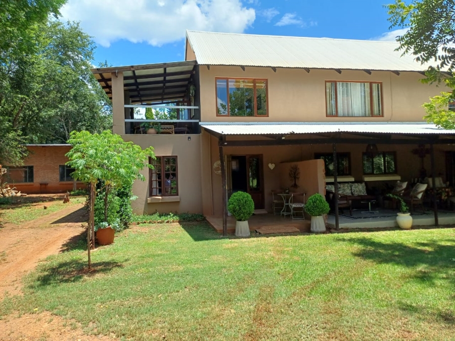 9 Bedroom Property for Sale in Scheerpoort A H North West